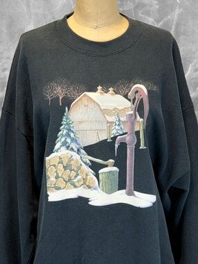 VINTAGE farm graphic sweatshirt winter barn landscape scene wood water pump tree